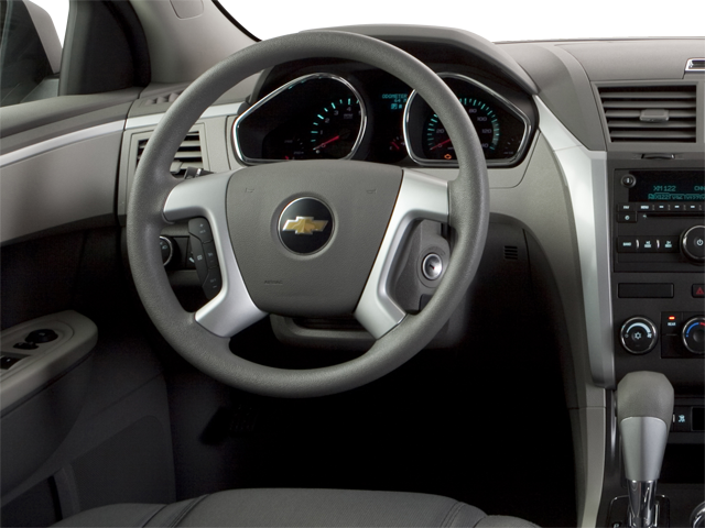 2011 Chevrolet Traverse 2LT