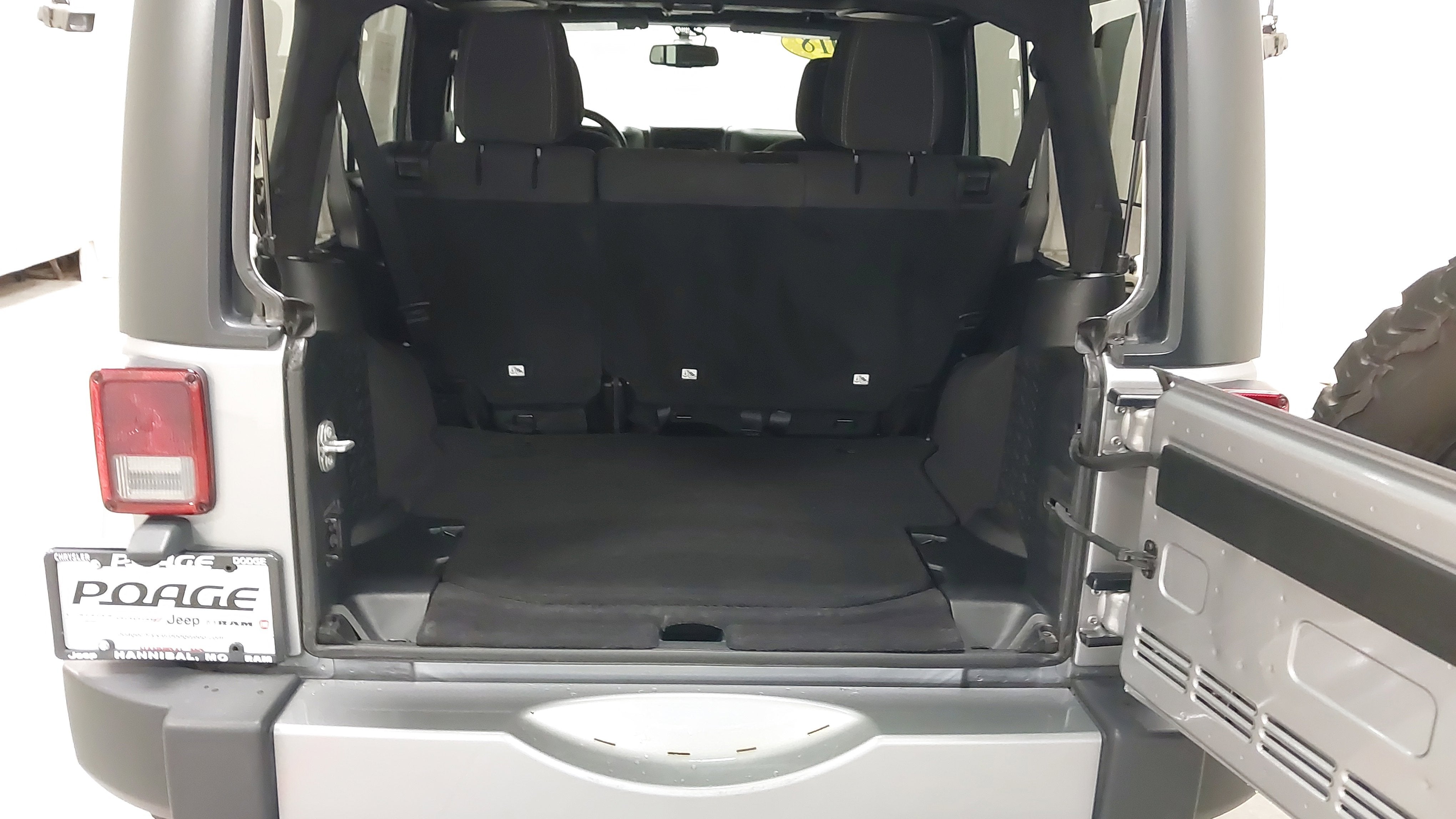 2018 Jeep Wrangler JK Unlimited Sahara 4x4