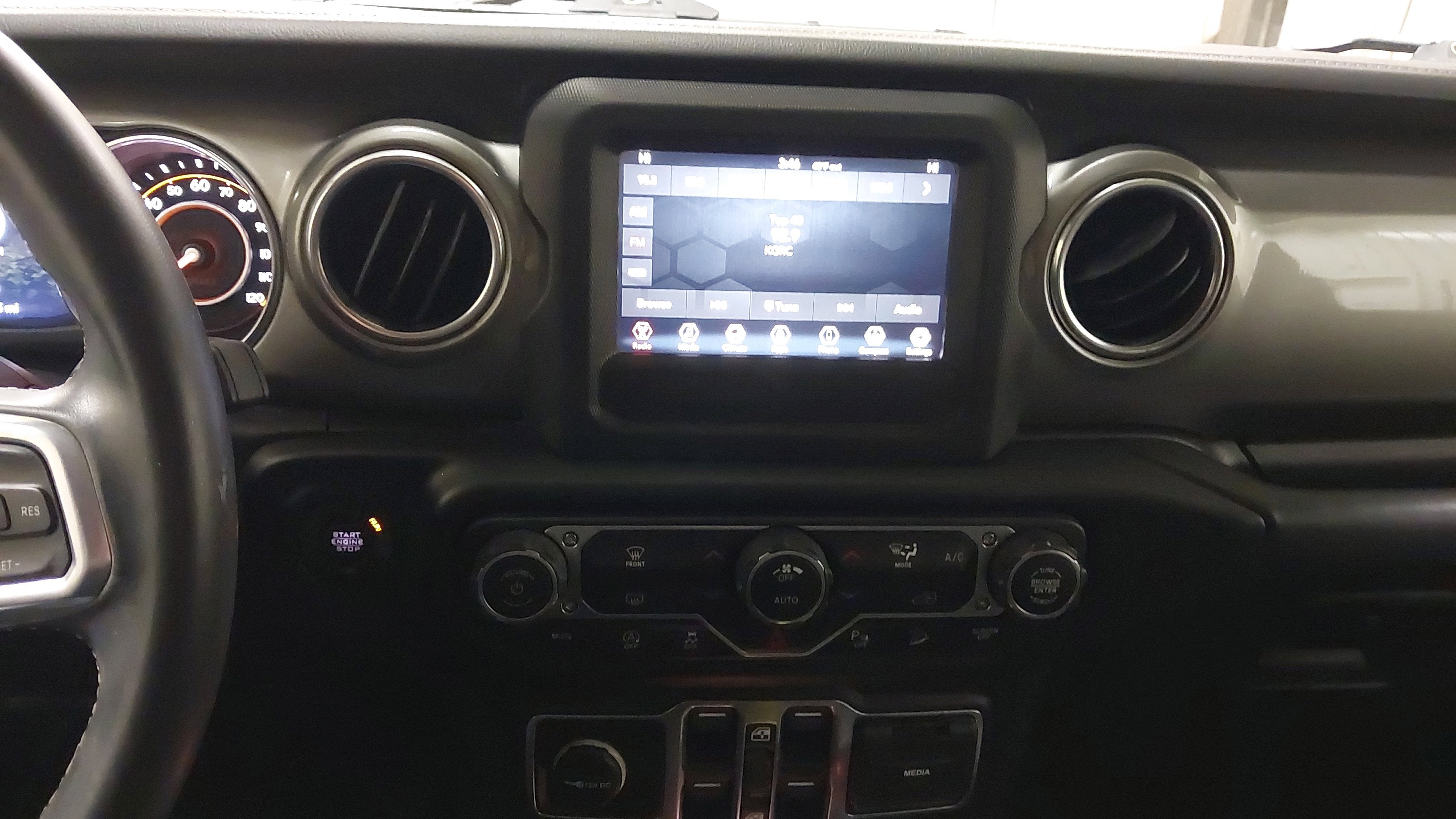 2019 Jeep Wrangler Unlimited Sahara 4x4