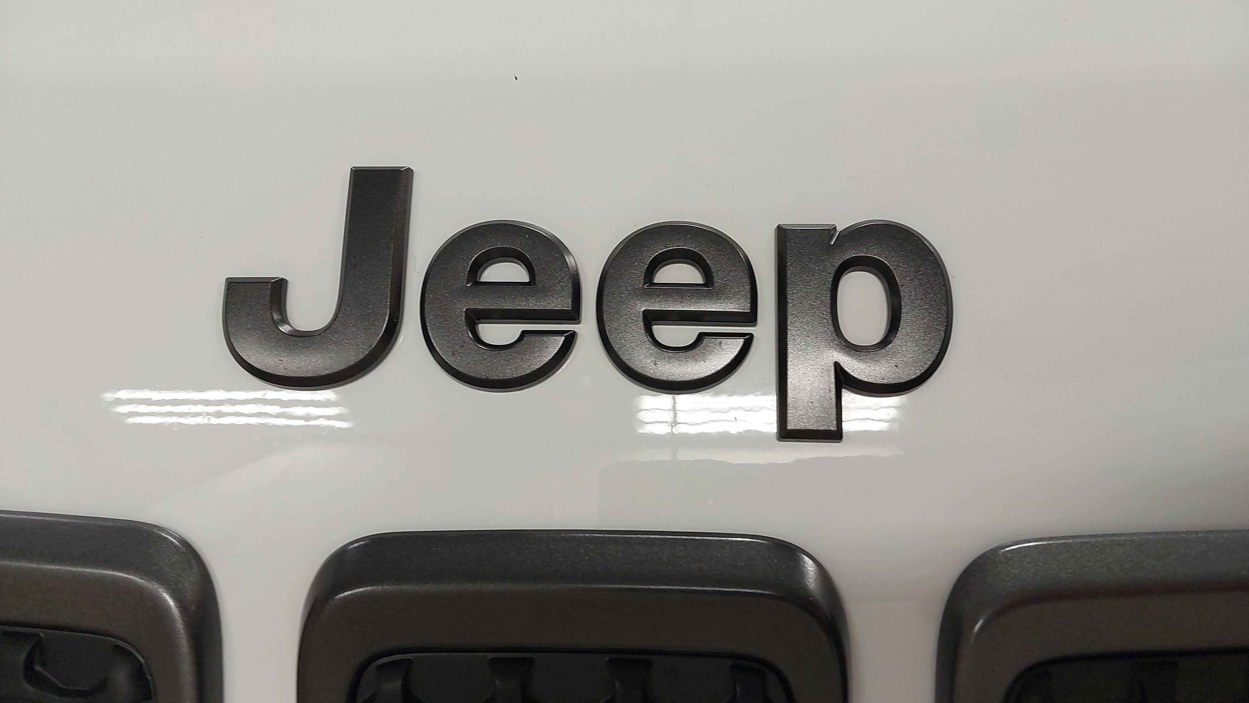2021 Jeep Cherokee 80th Anniversary FWD