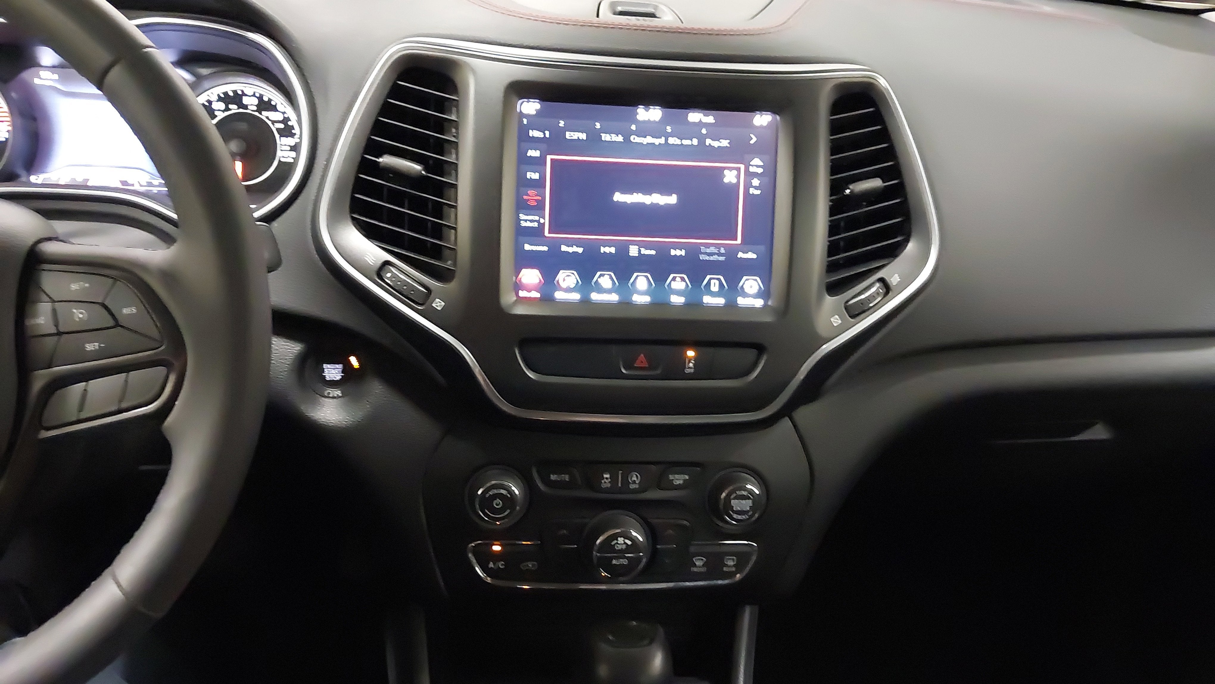 2022 Jeep Cherokee Trailhawk 4x4