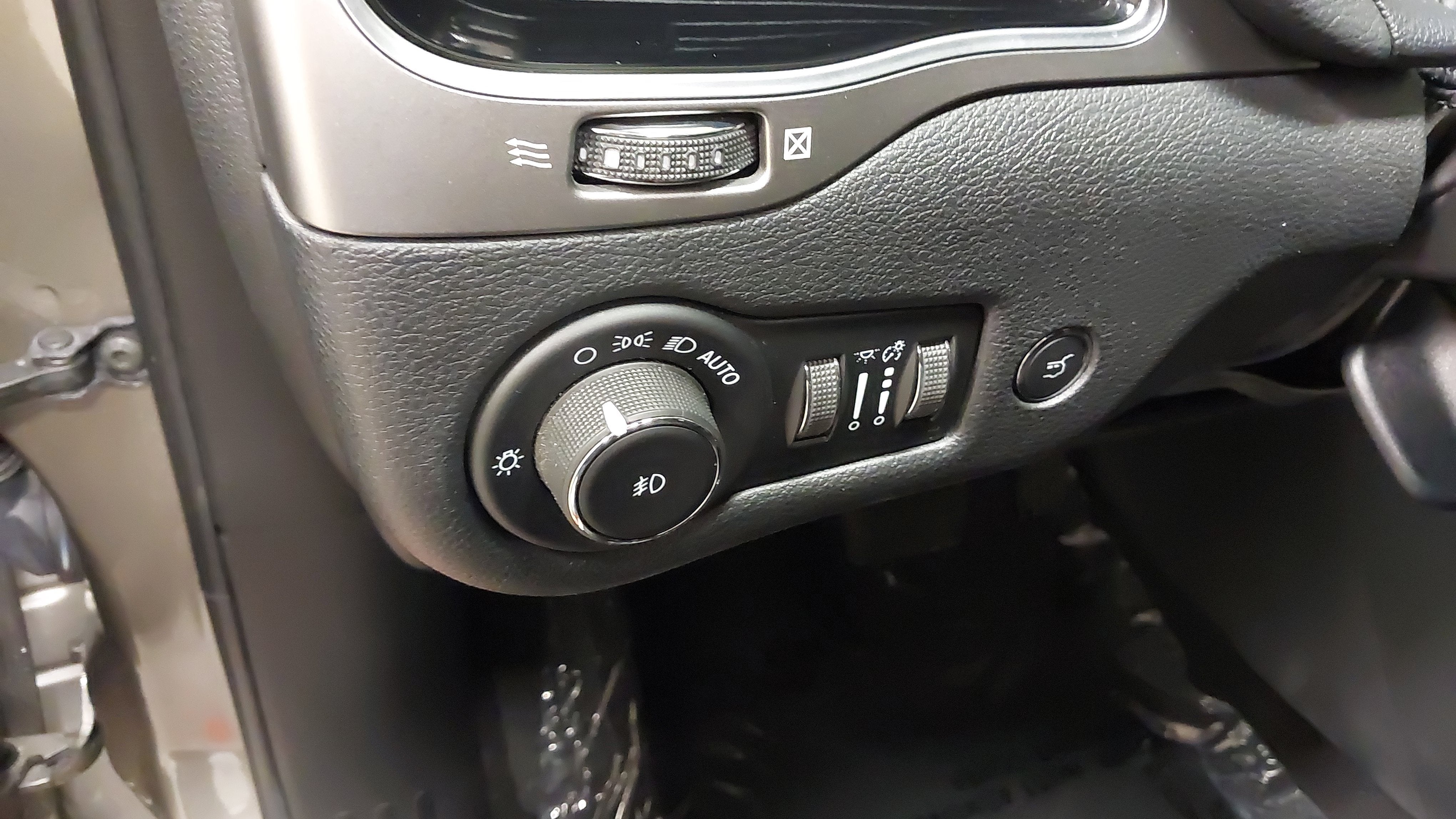 2021 Jeep Cherokee 80th Anniversary 4x4