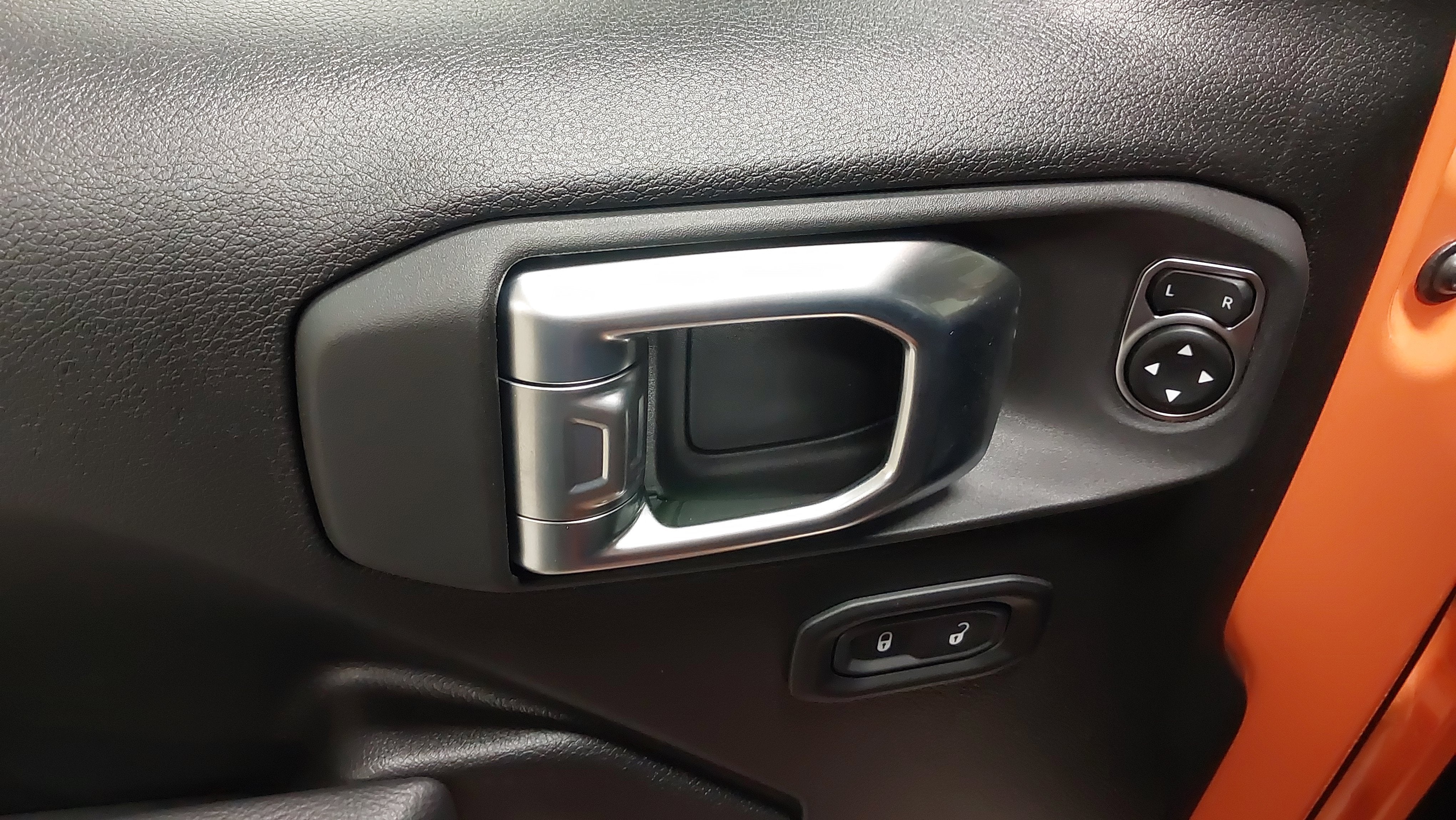 2027 Jeep Wrangler WRANGLER 2-DOOR SPORT S