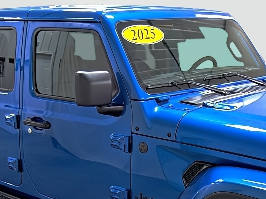2025 Jeep Wrangler 4-Door Sahara 4x4