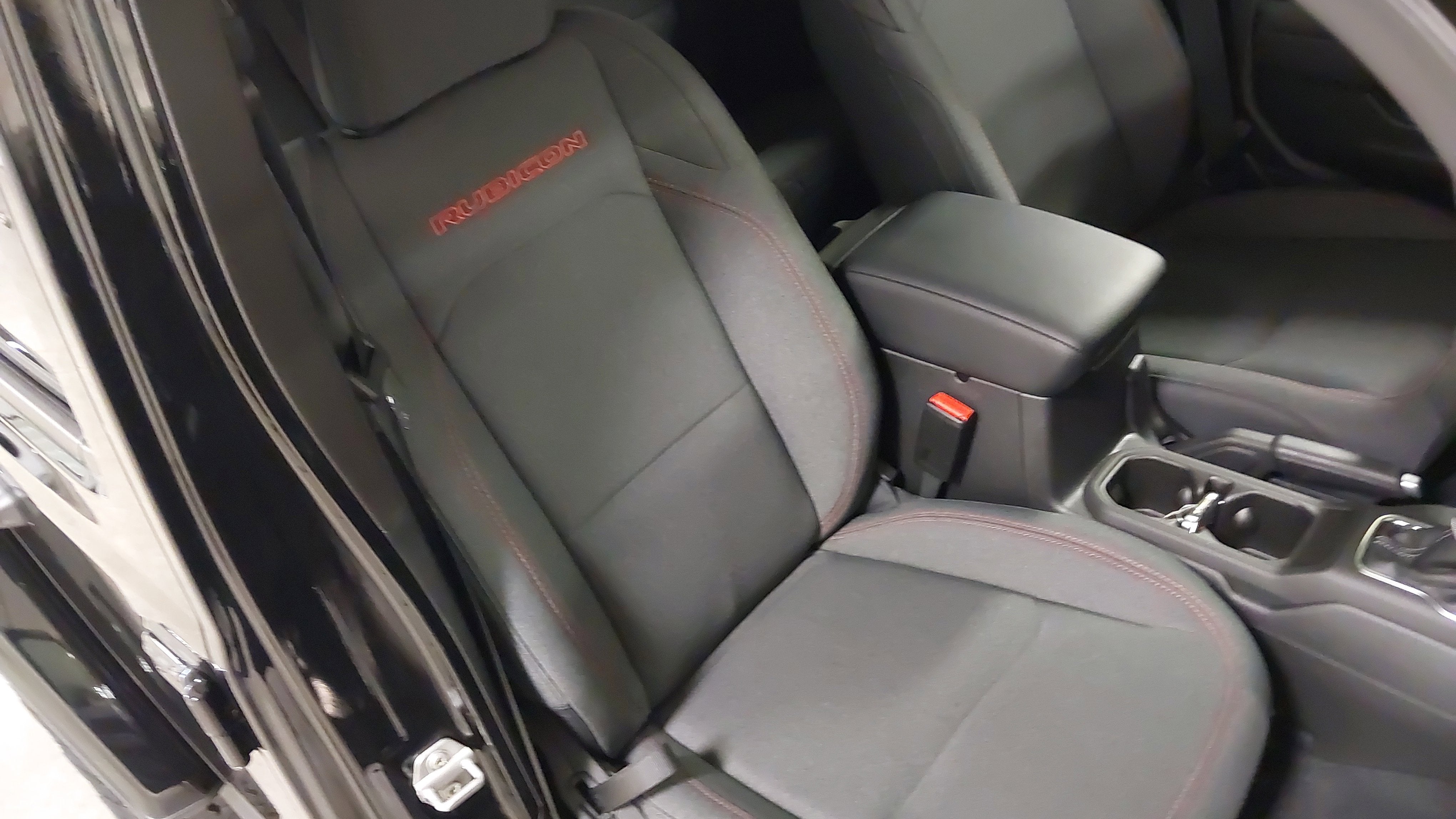 2025 Jeep Wrangler WRANGLER 4-DOOR RUBICON