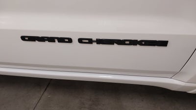 2021 Jeep Grand Cherokee Laredo X 4x4