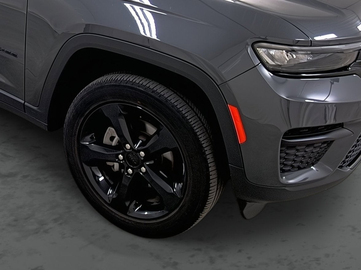 2023 Jeep Grand Cherokee Altitude 4x4