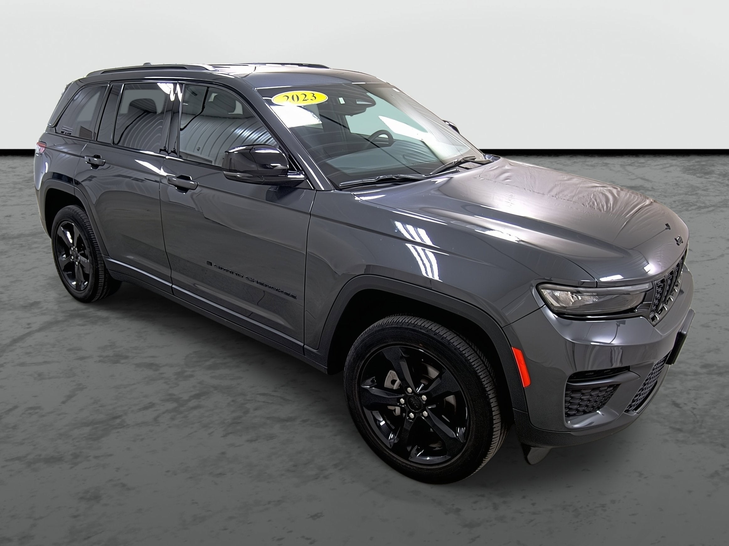 2023 Jeep Grand Cherokee Altitude 4x4