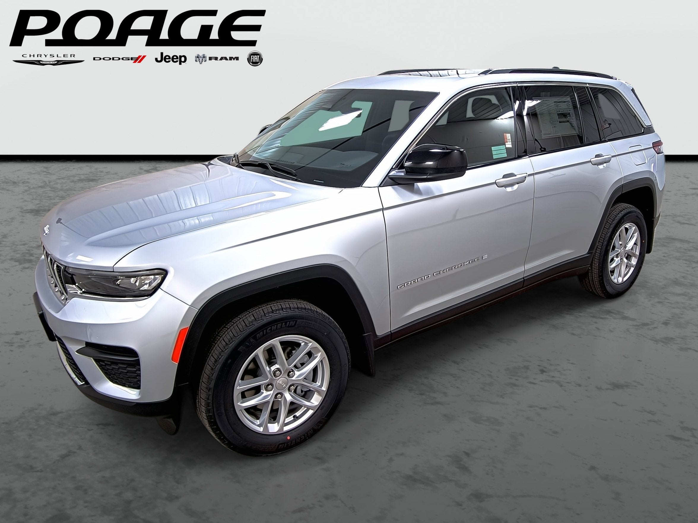 2026 Jeep Grand Cherokee GRAND CHEROKEE LAREDO X 4X4