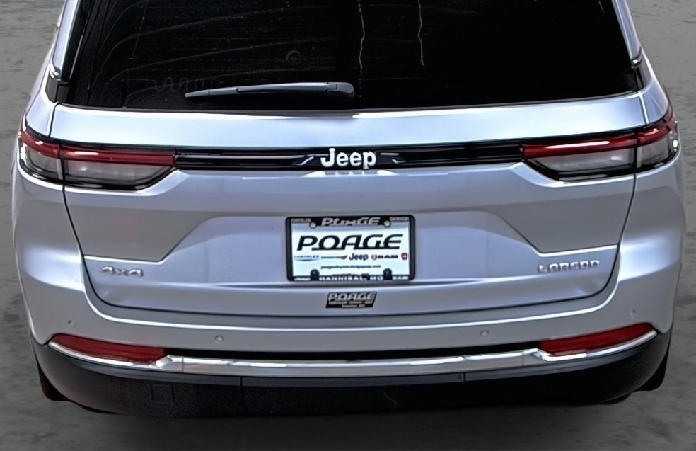 2026 Jeep Grand Cherokee GRAND CHEROKEE LAREDO X 4X4