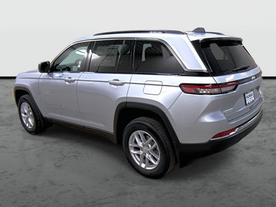 2026 Jeep Grand Cherokee GRAND CHEROKEE LAREDO X 4X4