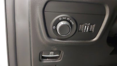 2026 Jeep Grand Cherokee GRAND CHEROKEE LAREDO X 4X4