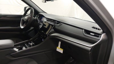 2026 Jeep Grand Cherokee GRAND CHEROKEE LAREDO X 4X4