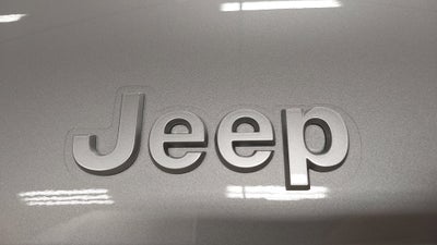 2026 Jeep Grand Cherokee GRAND CHEROKEE LAREDO X 4X4