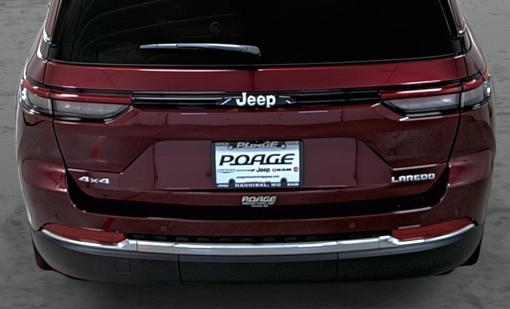 2026 Jeep Grand Cherokee GRAND CHEROKEE LAREDO X 4X4