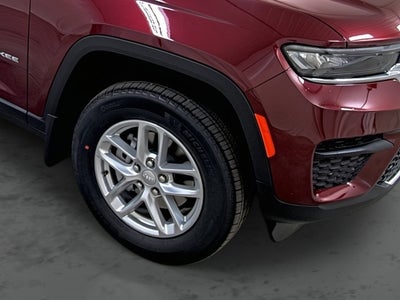 2026 Jeep Grand Cherokee GRAND CHEROKEE LAREDO X 4X4