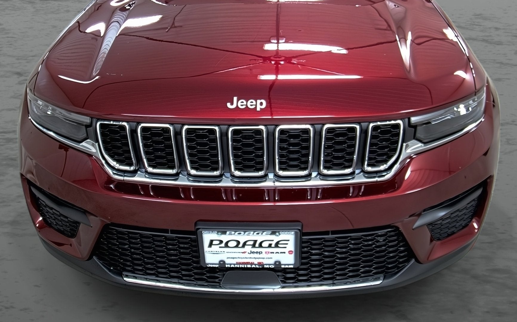 2026 Jeep Grand Cherokee GRAND CHEROKEE LAREDO X 4X4