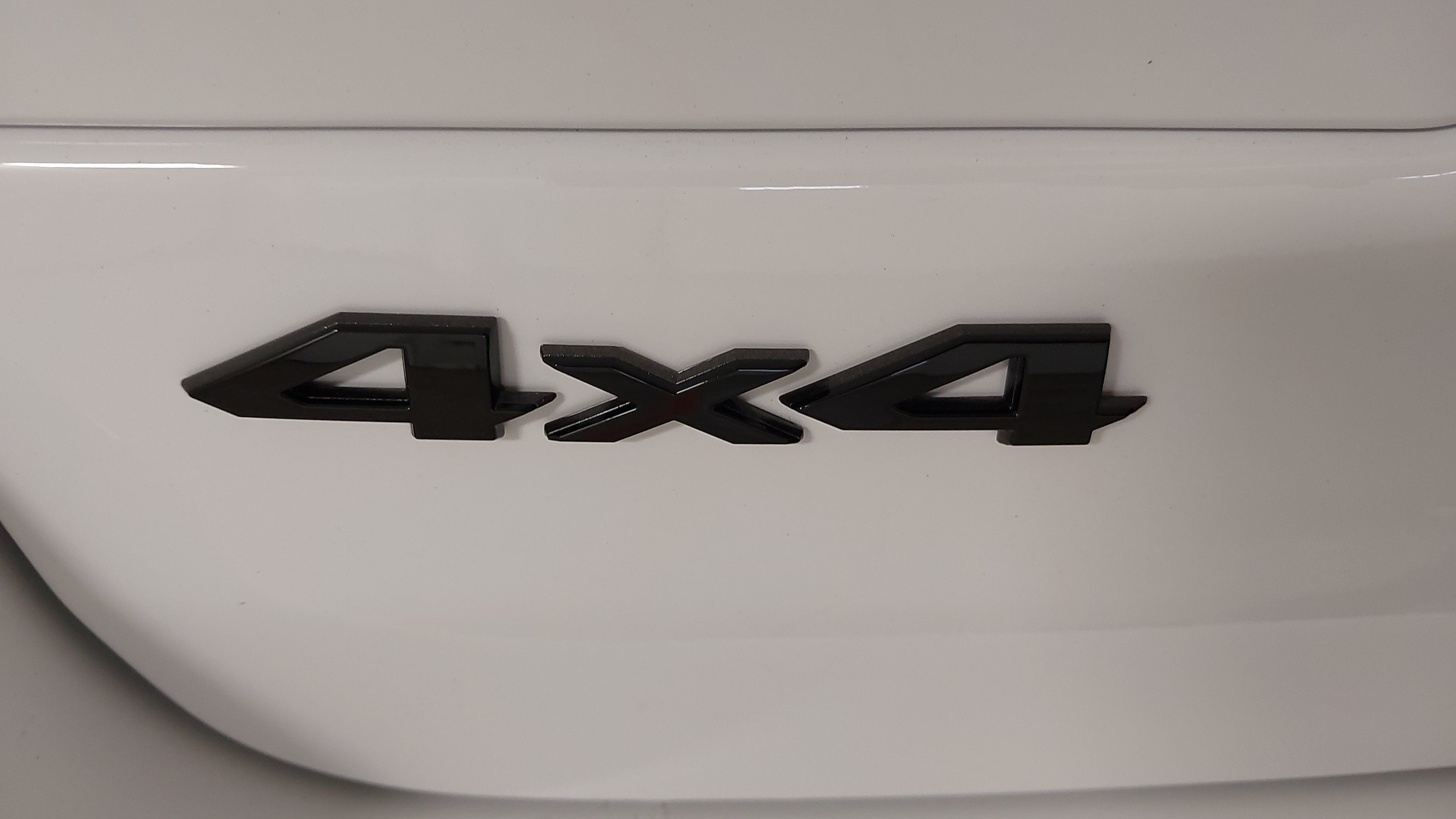 2027 Jeep Grand Cherokee GRAND CHEROKEE LAREDO ALTITUDE 4X4
