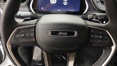 2027 Jeep Grand Cherokee GRAND CHEROKEE LAREDO ALTITUDE 4X4
