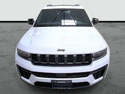 2027 Jeep Grand Cherokee GRAND CHEROKEE LAREDO ALTITUDE 4X4