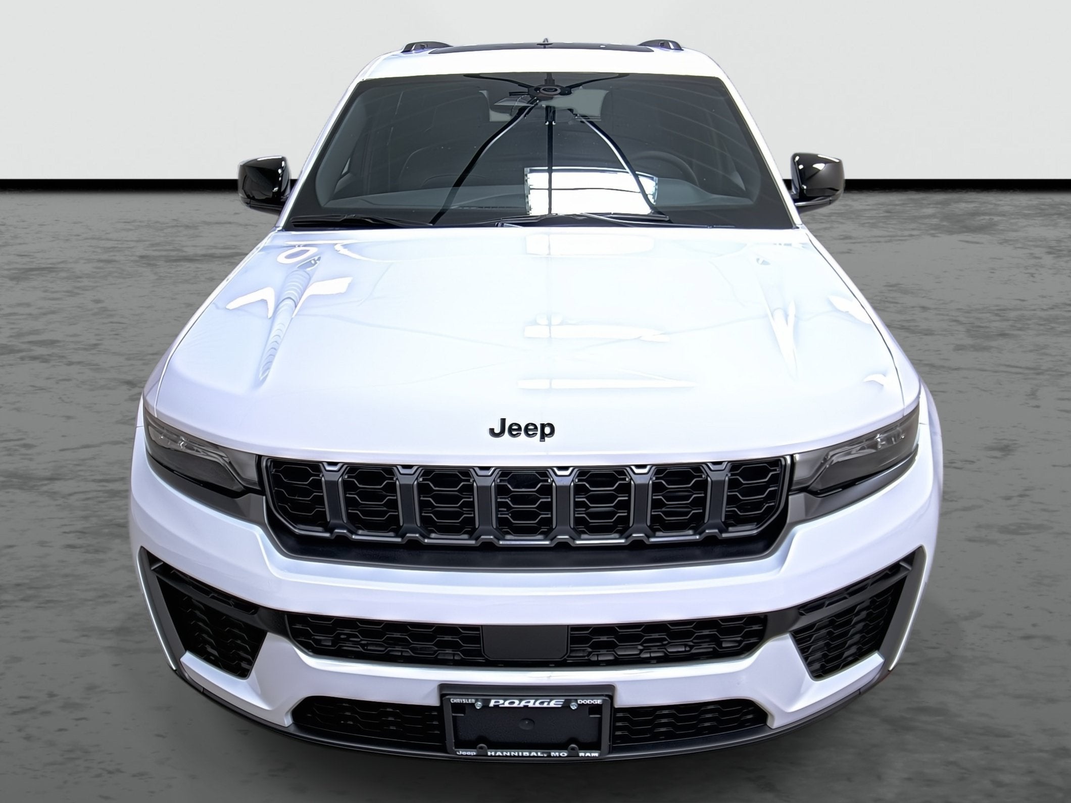 2027 Jeep Grand Cherokee GRAND CHEROKEE LAREDO ALTITUDE 4X4