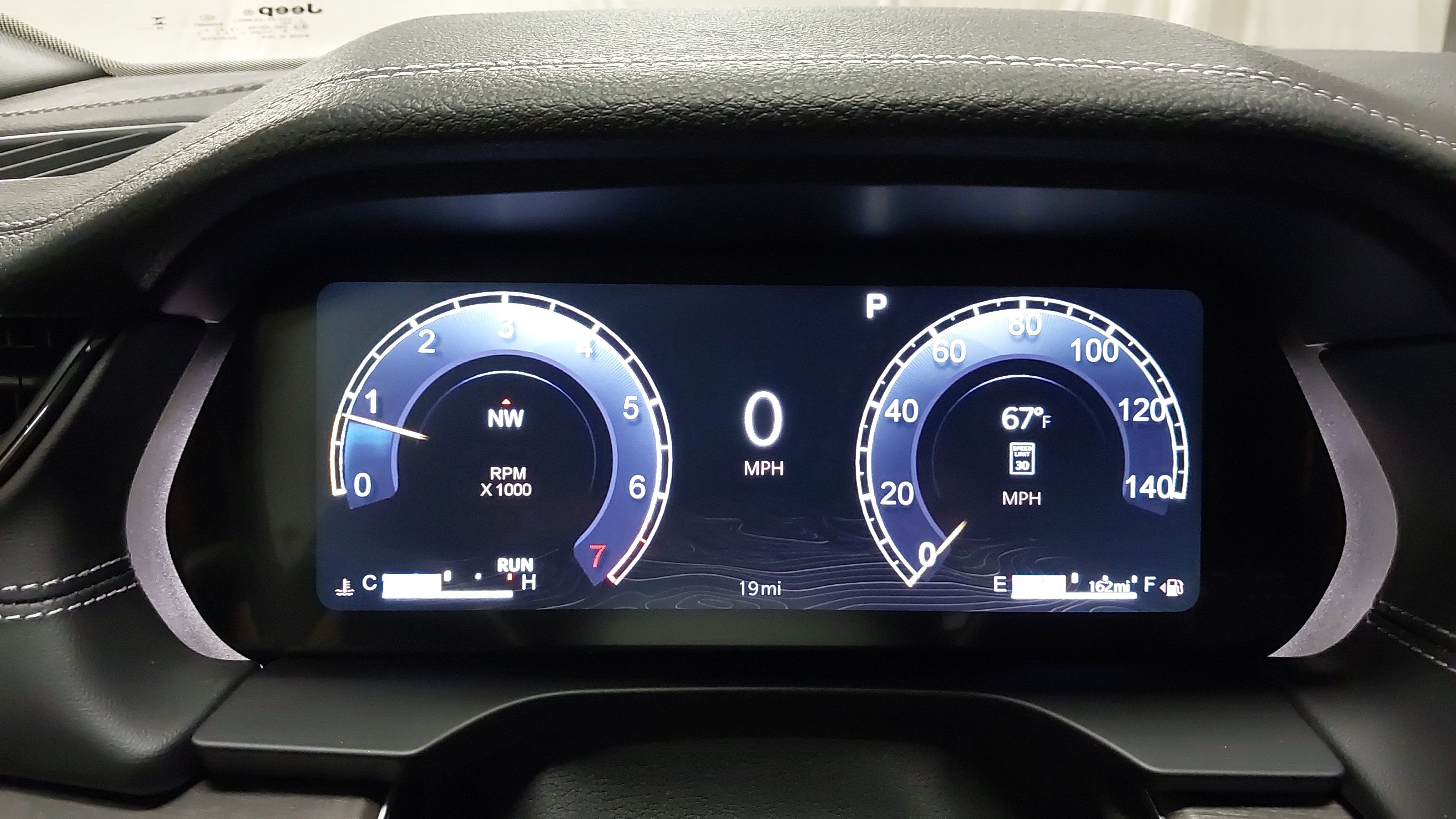 2027 Jeep Grand Cherokee GRAND CHEROKEE LAREDO ALTITUDE 4X4