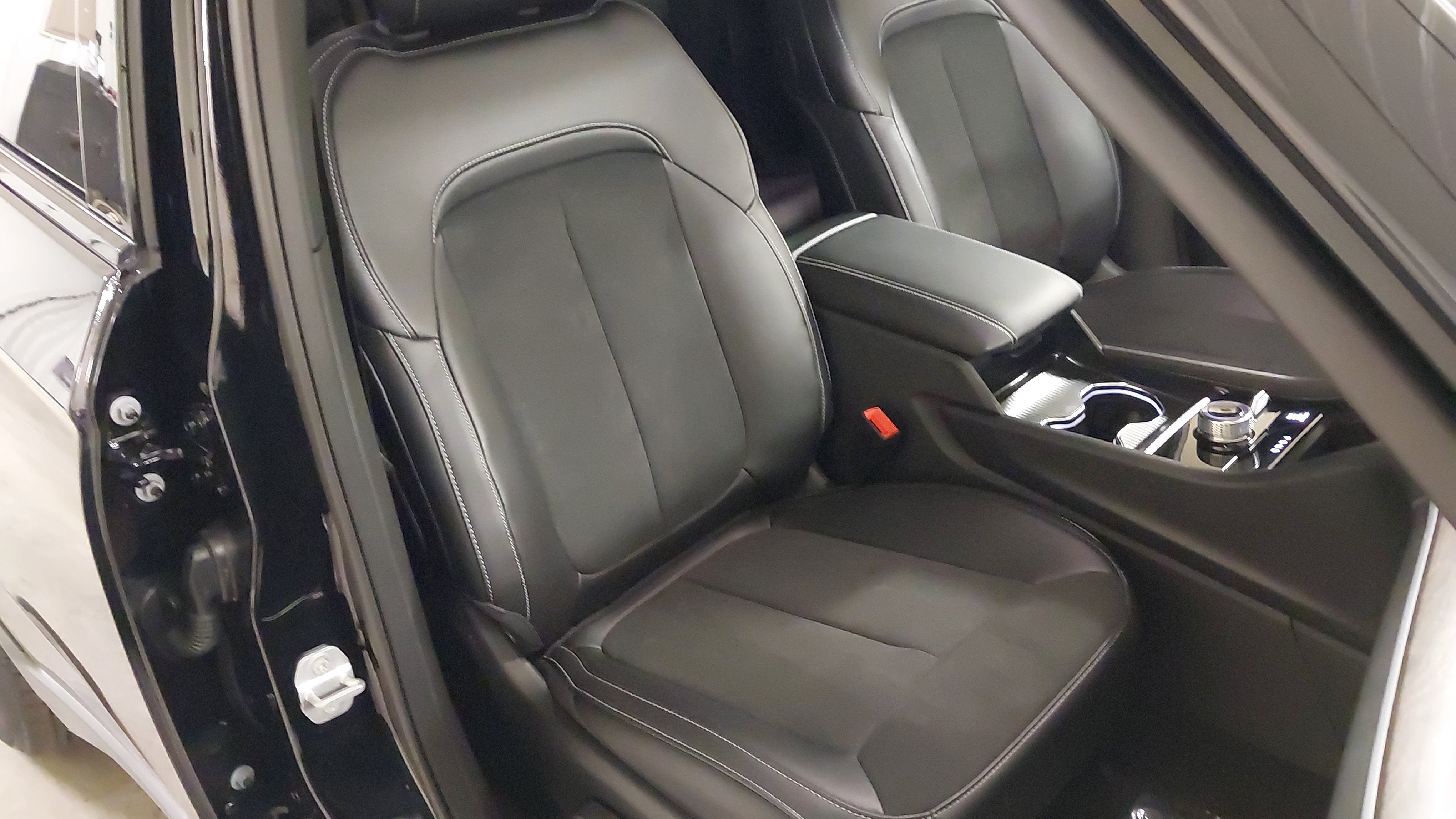 2027 Jeep Grand Cherokee GRAND CHEROKEE LAREDO ALTITUDE 4X4