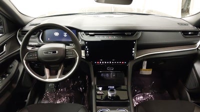 2027 Jeep Grand Cherokee GRAND CHEROKEE LAREDO ALTITUDE 4X4
