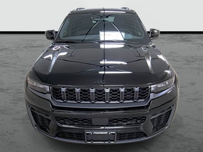 2027 Jeep Grand Cherokee GRAND CHEROKEE LAREDO ALTITUDE 4X4
