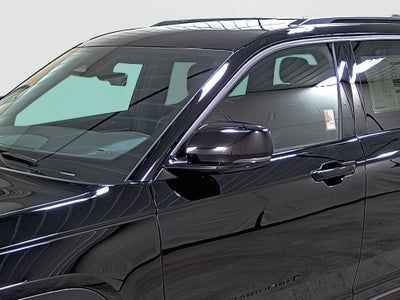 2027 Jeep Grand Cherokee GRAND CHEROKEE LAREDO ALTITUDE 4X4