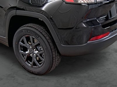 2027 Jeep Grand Cherokee GRAND CHEROKEE LAREDO ALTITUDE 4X4