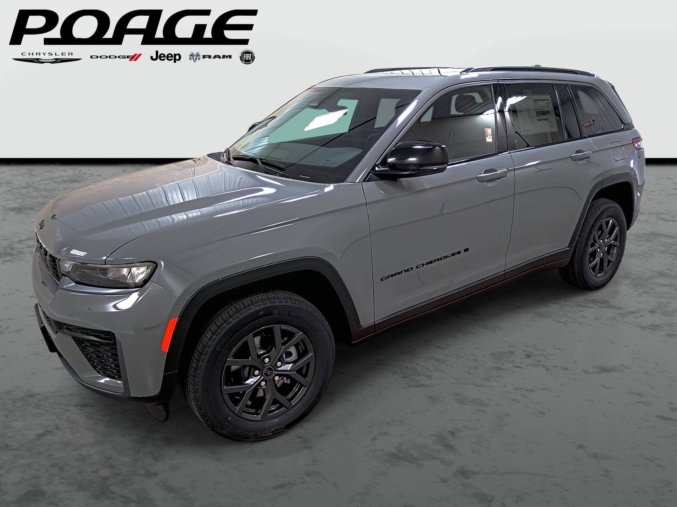 2027 Jeep Grand Cherokee GRAND CHEROKEE LAREDO ALTITUDE 4X4