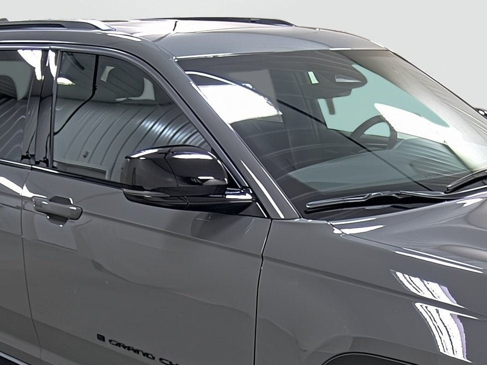 2027 Jeep Grand Cherokee GRAND CHEROKEE LAREDO ALTITUDE 4X4