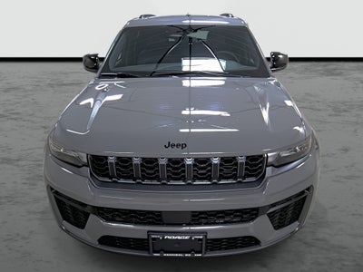 2027 Jeep Grand Cherokee GRAND CHEROKEE LAREDO ALTITUDE 4X4