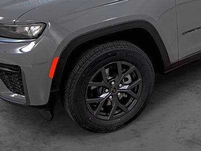 2027 Jeep Grand Cherokee GRAND CHEROKEE LAREDO ALTITUDE 4X4