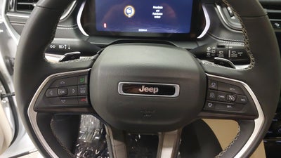2025 Jeep Grand Cherokee Limited 4x4