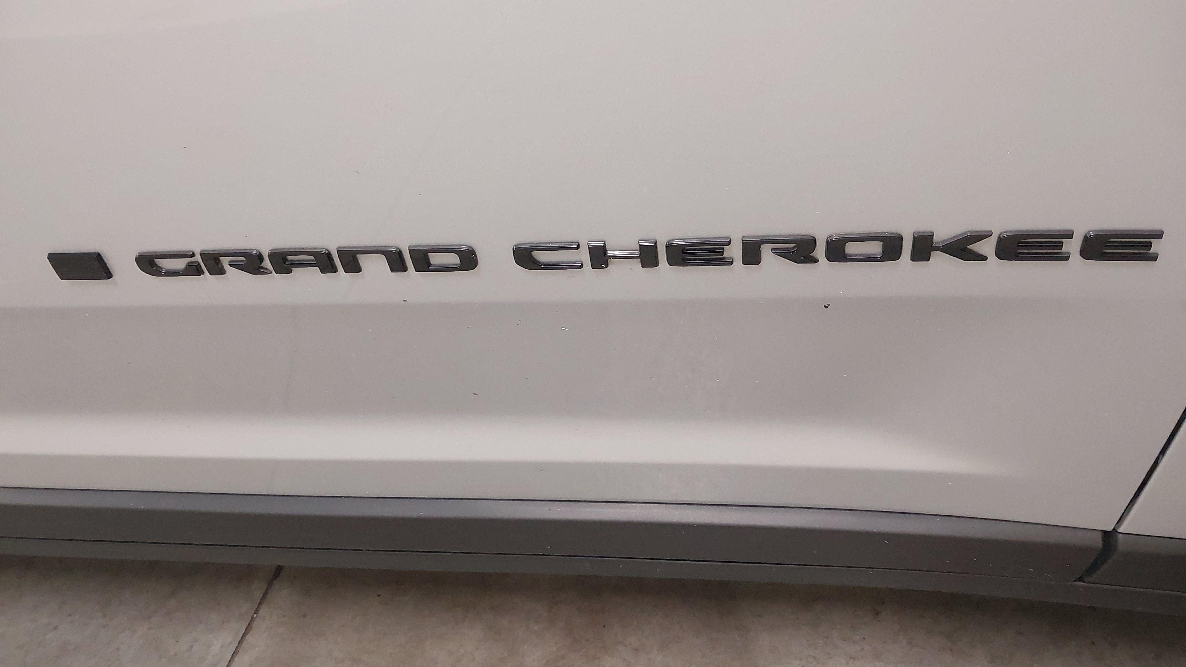 2023 Jeep Grand Cherokee L Altitude 4x4