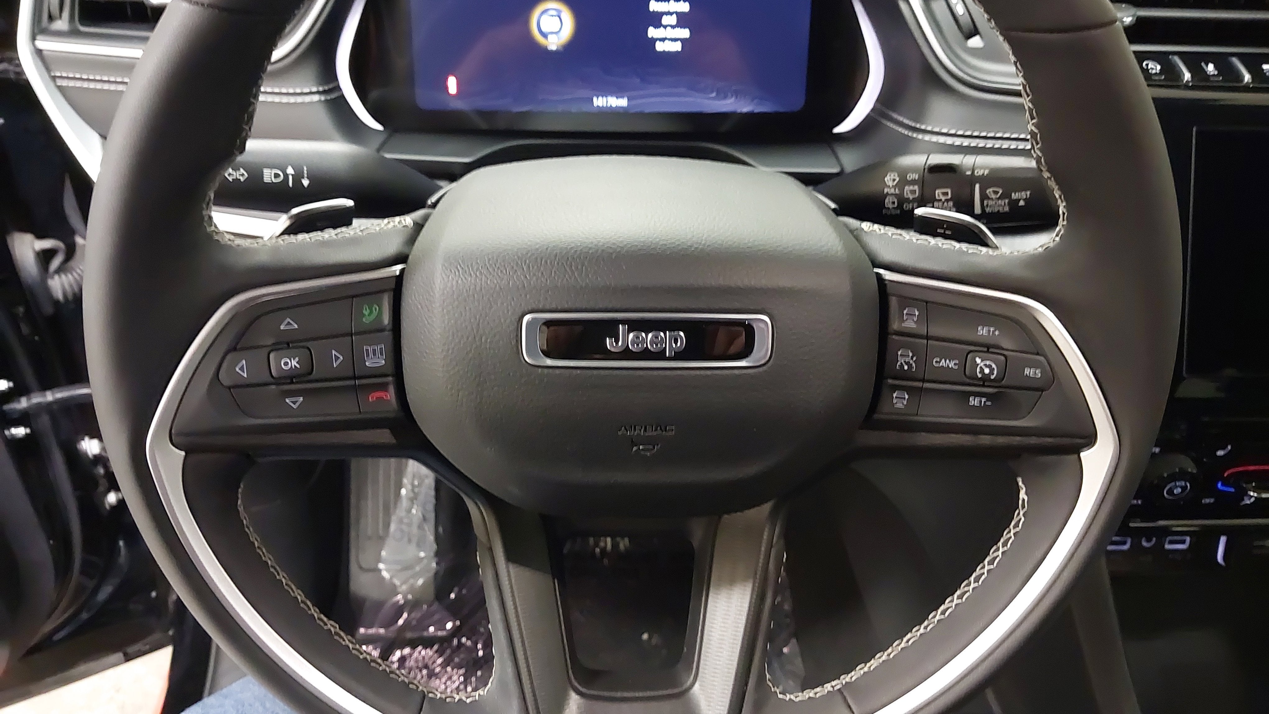 2024 Jeep Grand Cherokee L Altitude 4x4
