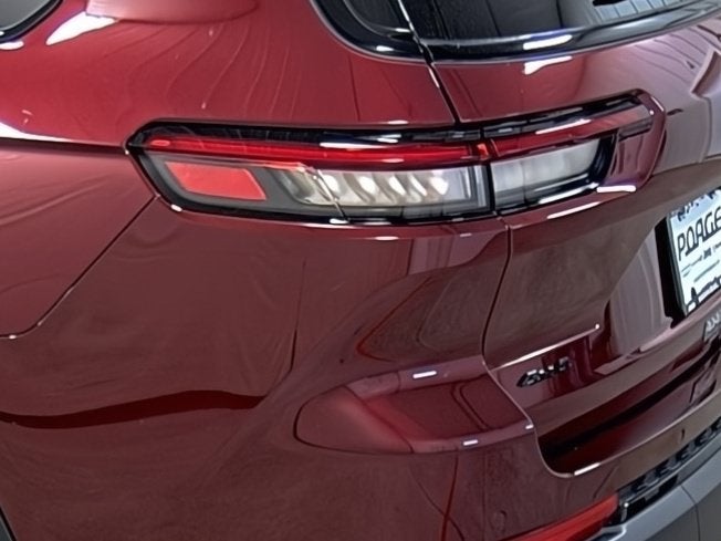 2025 Jeep Grand Cherokee L Altitude 4x4