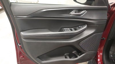 2025 Jeep Grand Cherokee L Altitude 4x4