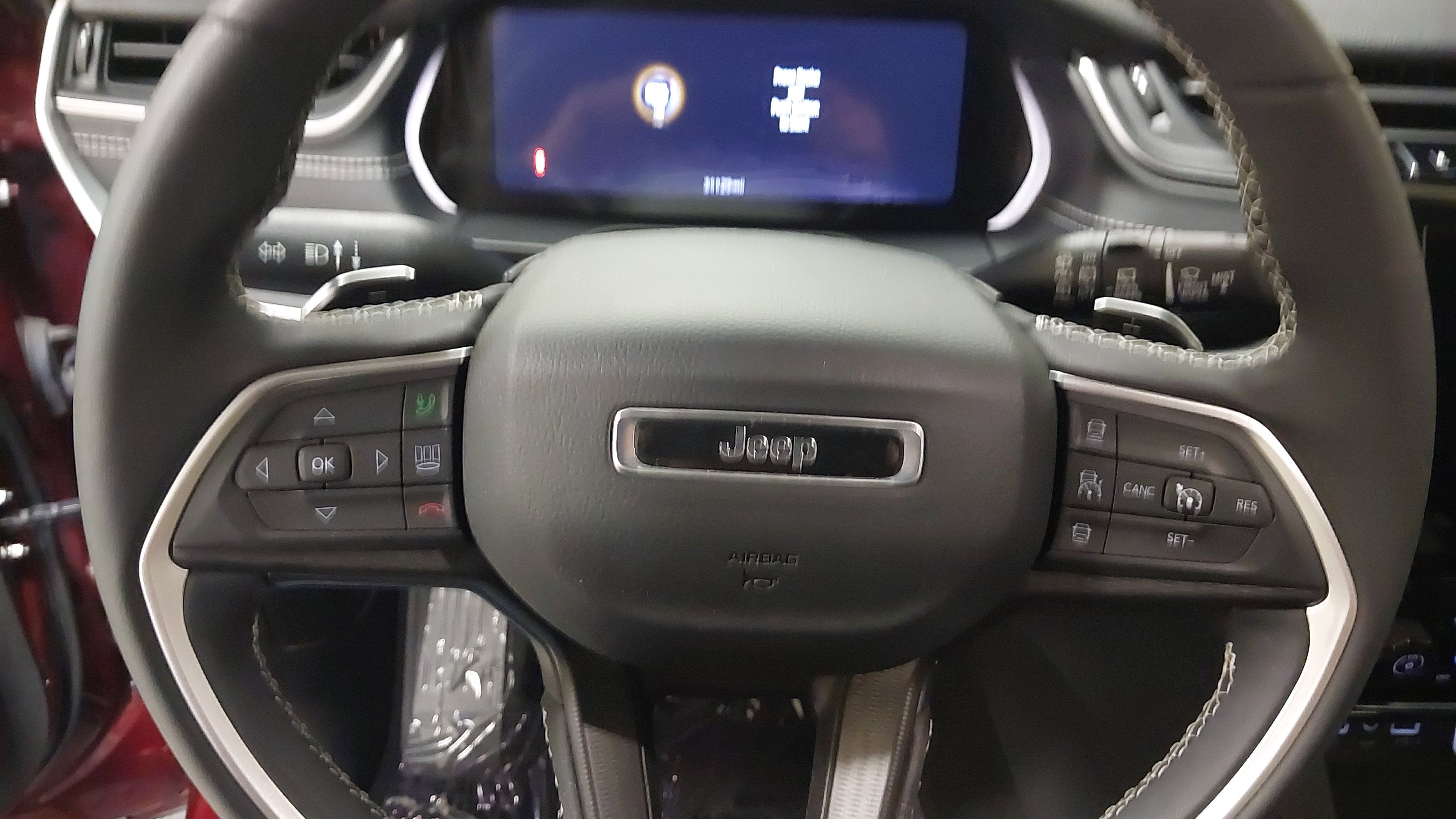 2025 Jeep Grand Cherokee L Altitude 4x4