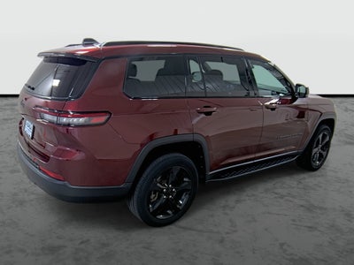 2025 Jeep Grand Cherokee L Altitude 4x4