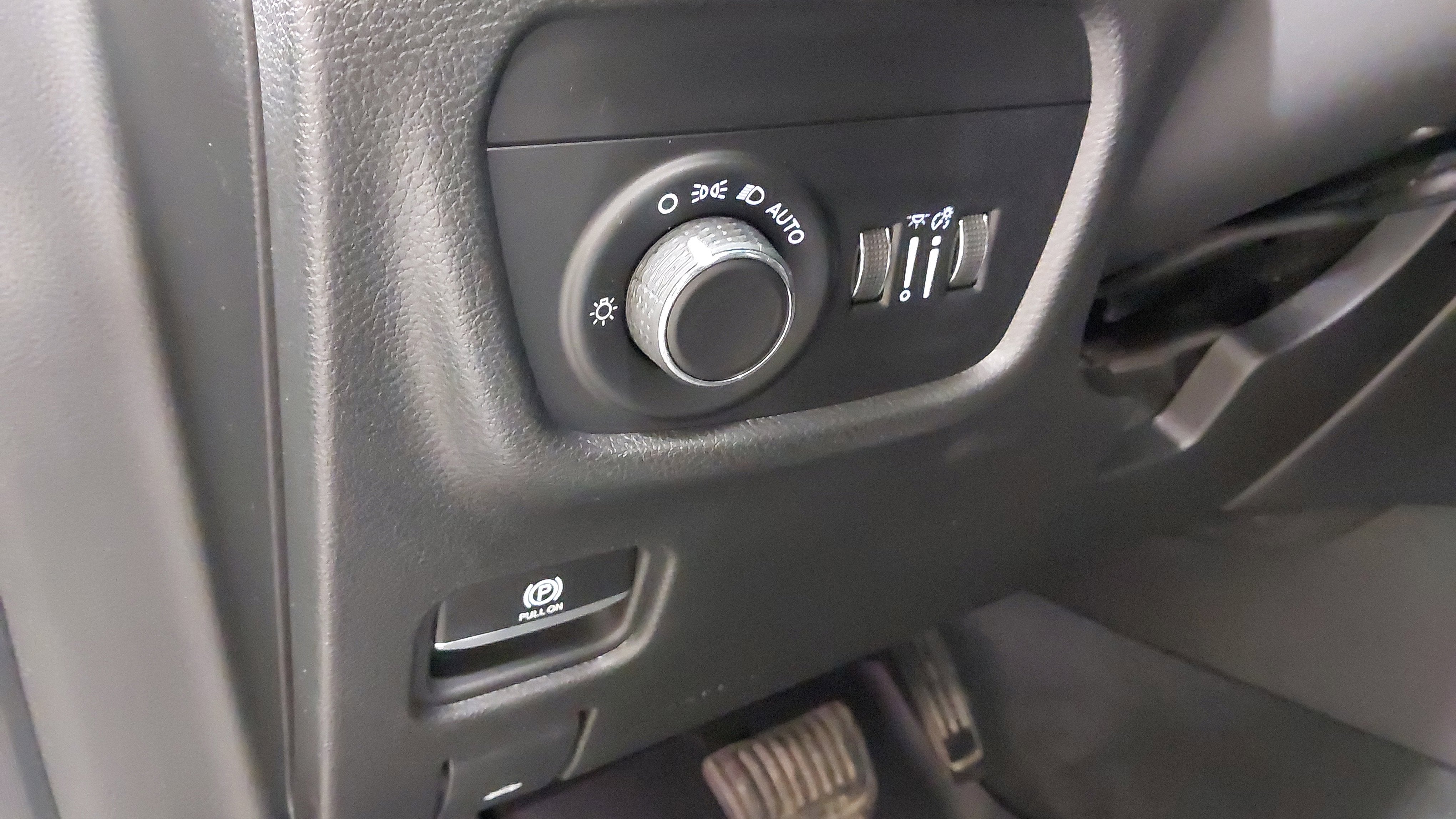 2022 Jeep Grand Cherokee L Altitude 4x4