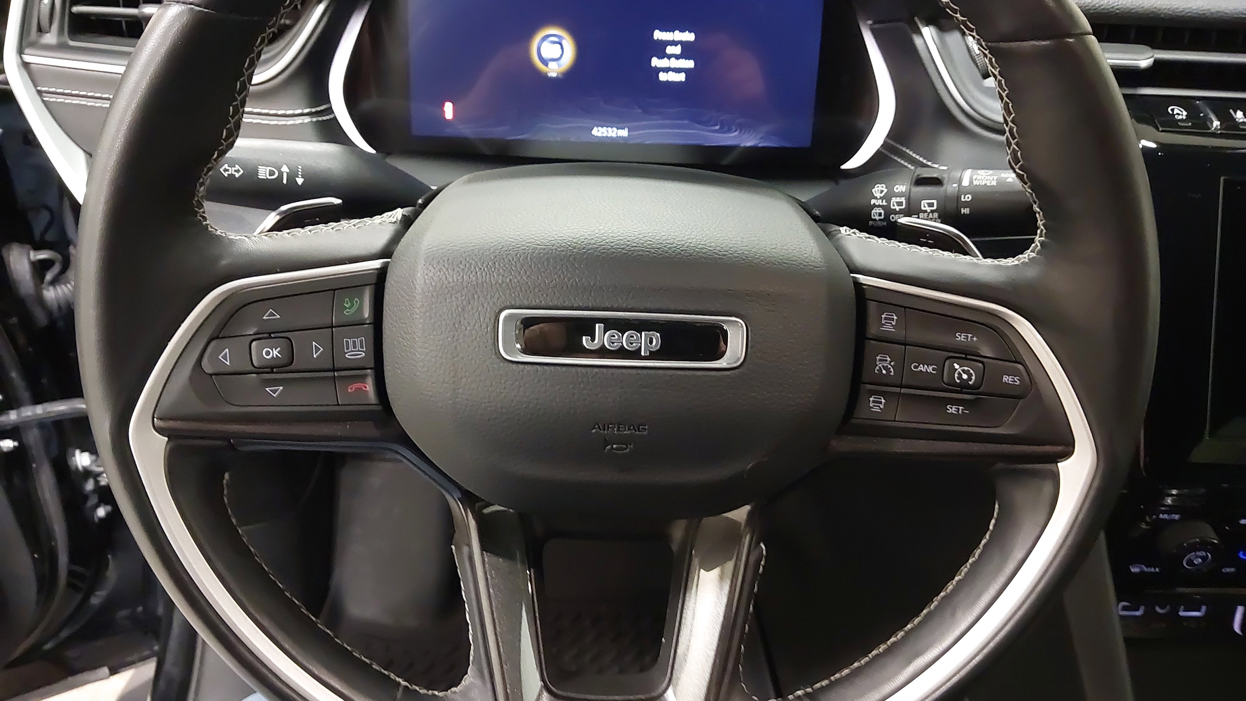 2022 Jeep Grand Cherokee L Altitude 4x4