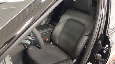 2027 Jeep Grand Cherokee GRAND CHEROKEE L LAREDO ALTITUDE 4X4