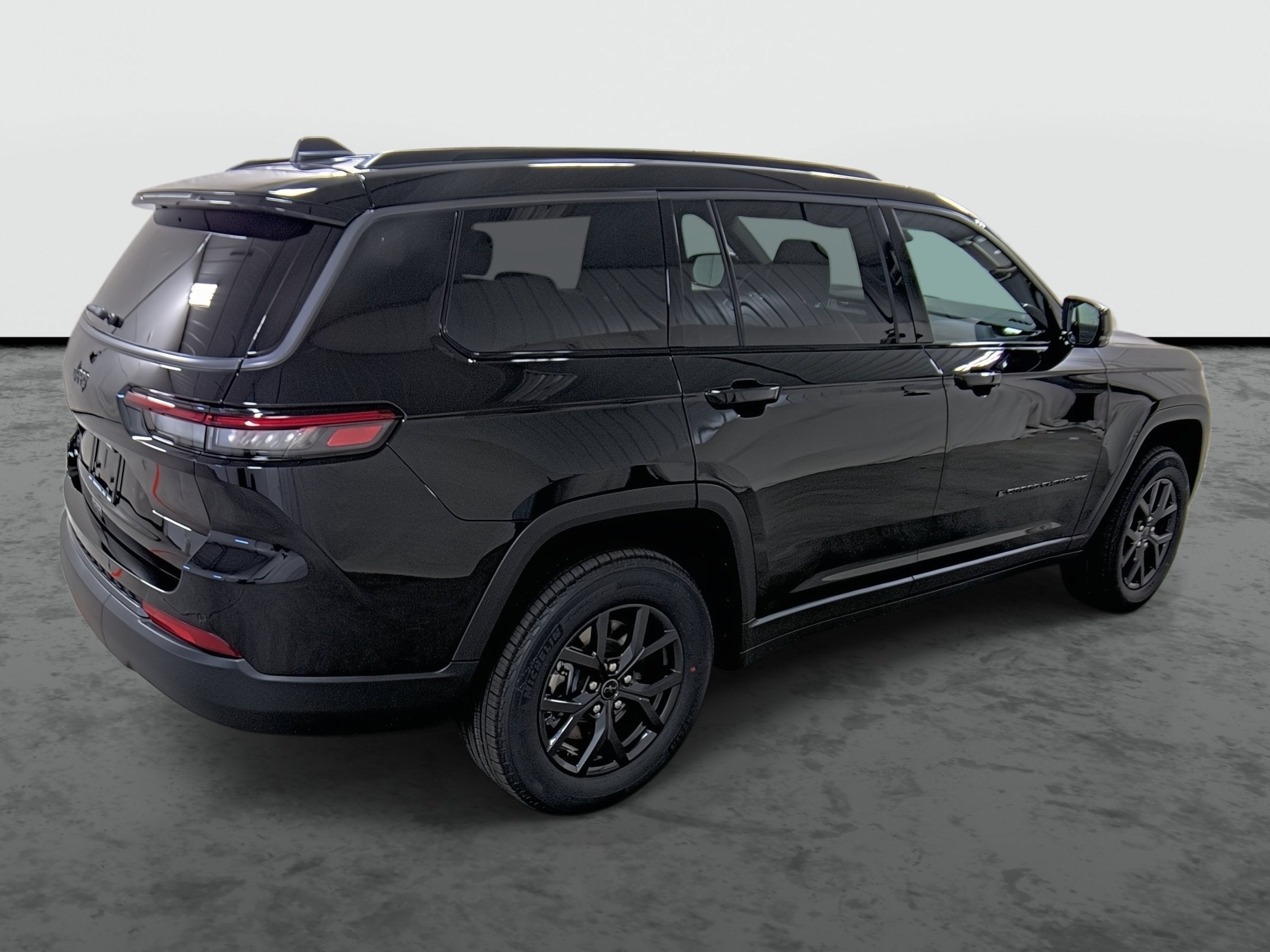 2027 Jeep Grand Cherokee GRAND CHEROKEE L LAREDO ALTITUDE 4X4