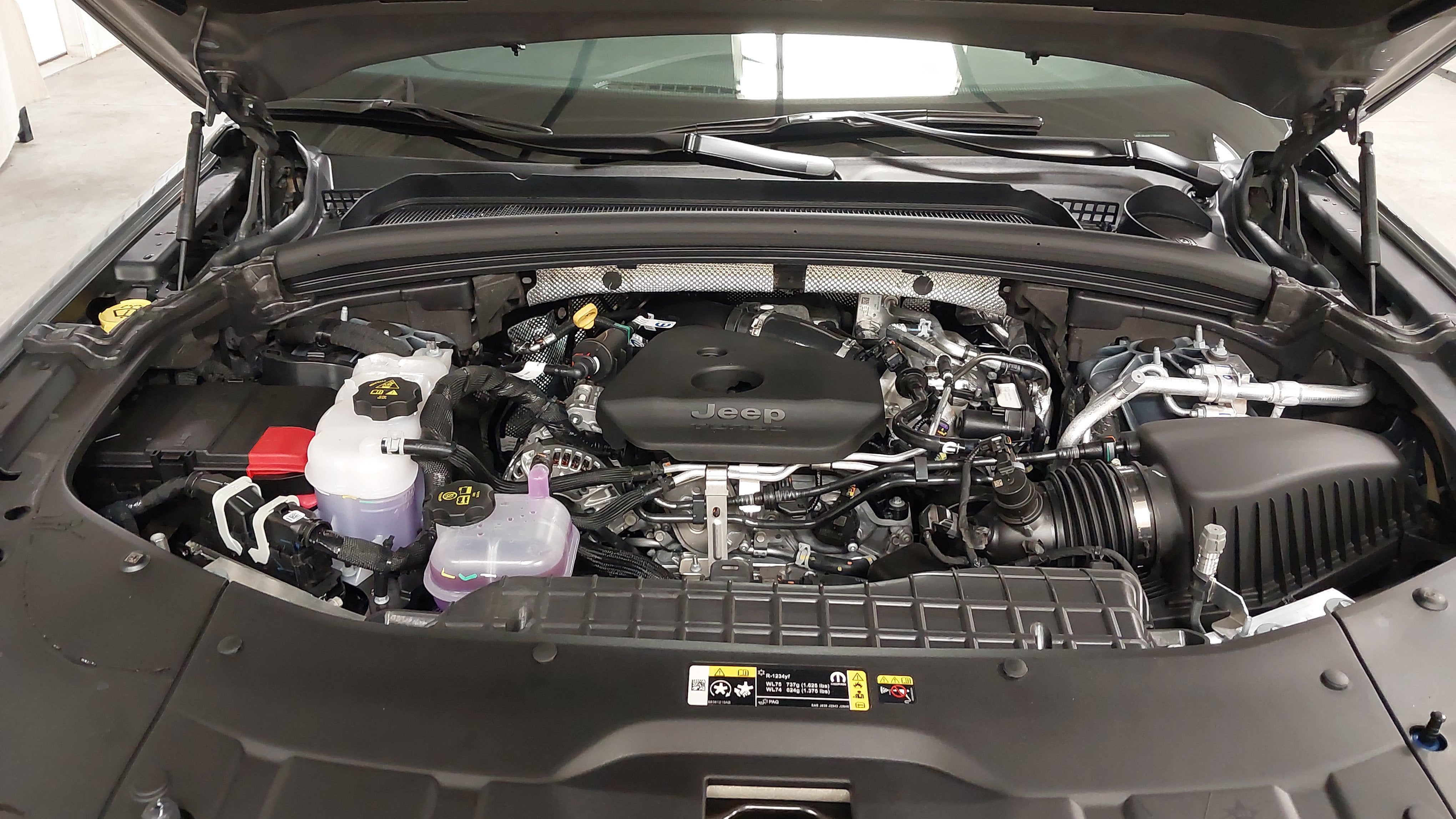 2027 Jeep Grand Cherokee GRAND CHEROKEE L LAREDO ALTITUDE 4X4