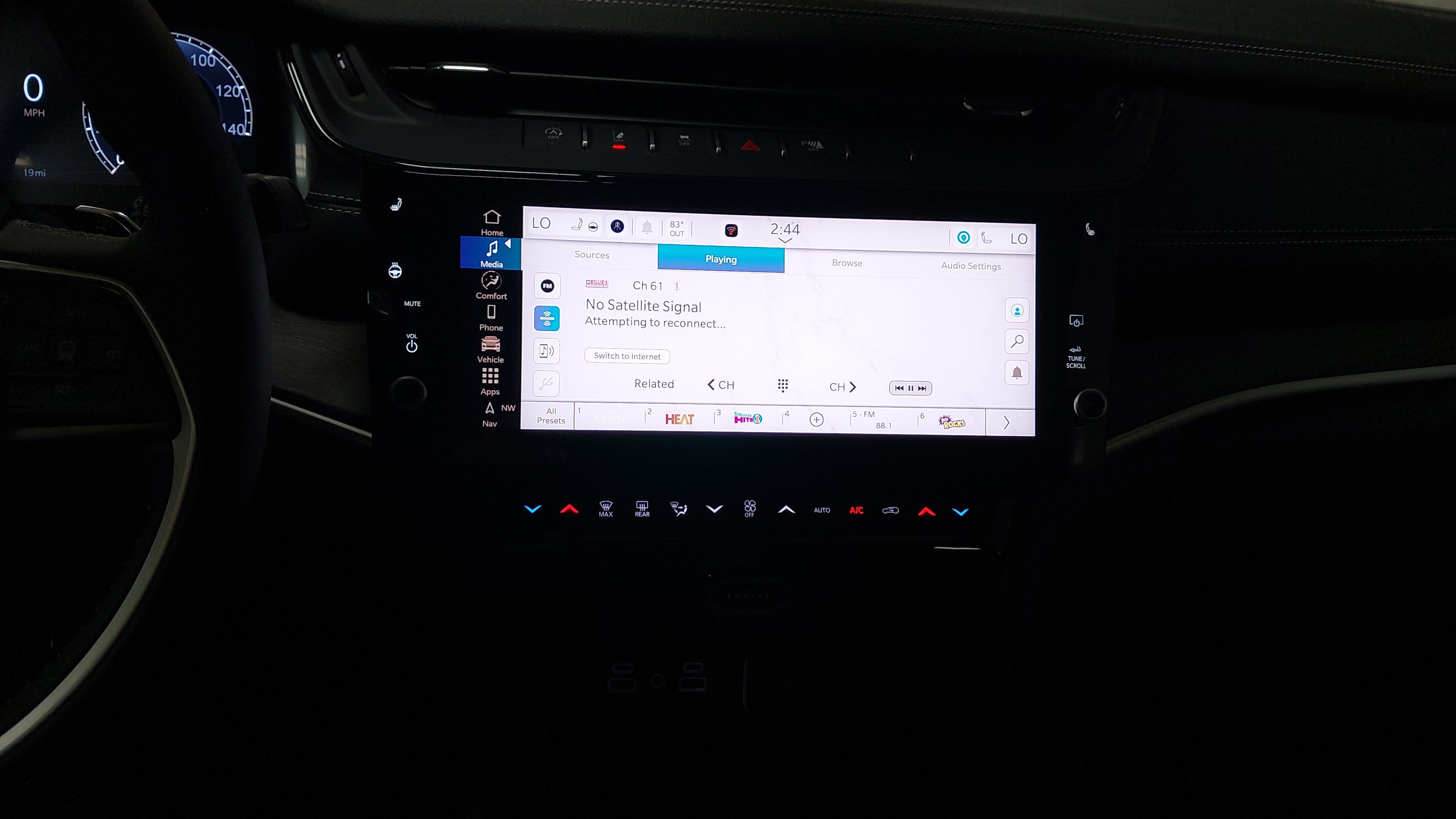 2027 Jeep Grand Cherokee GRAND CHEROKEE L LAREDO ALTITUDE 4X4