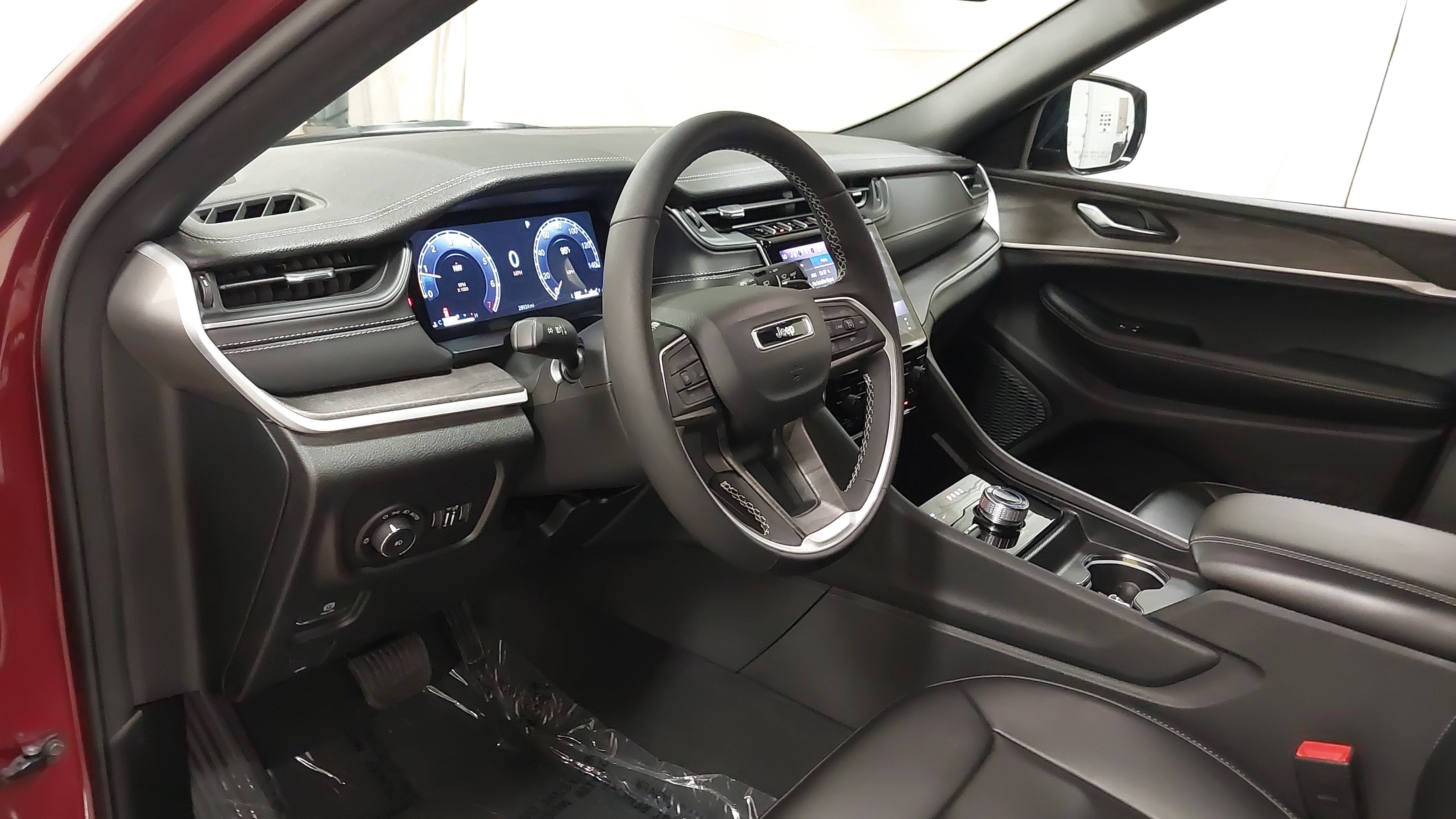 2025 Jeep Grand Cherokee L Limited 4x4