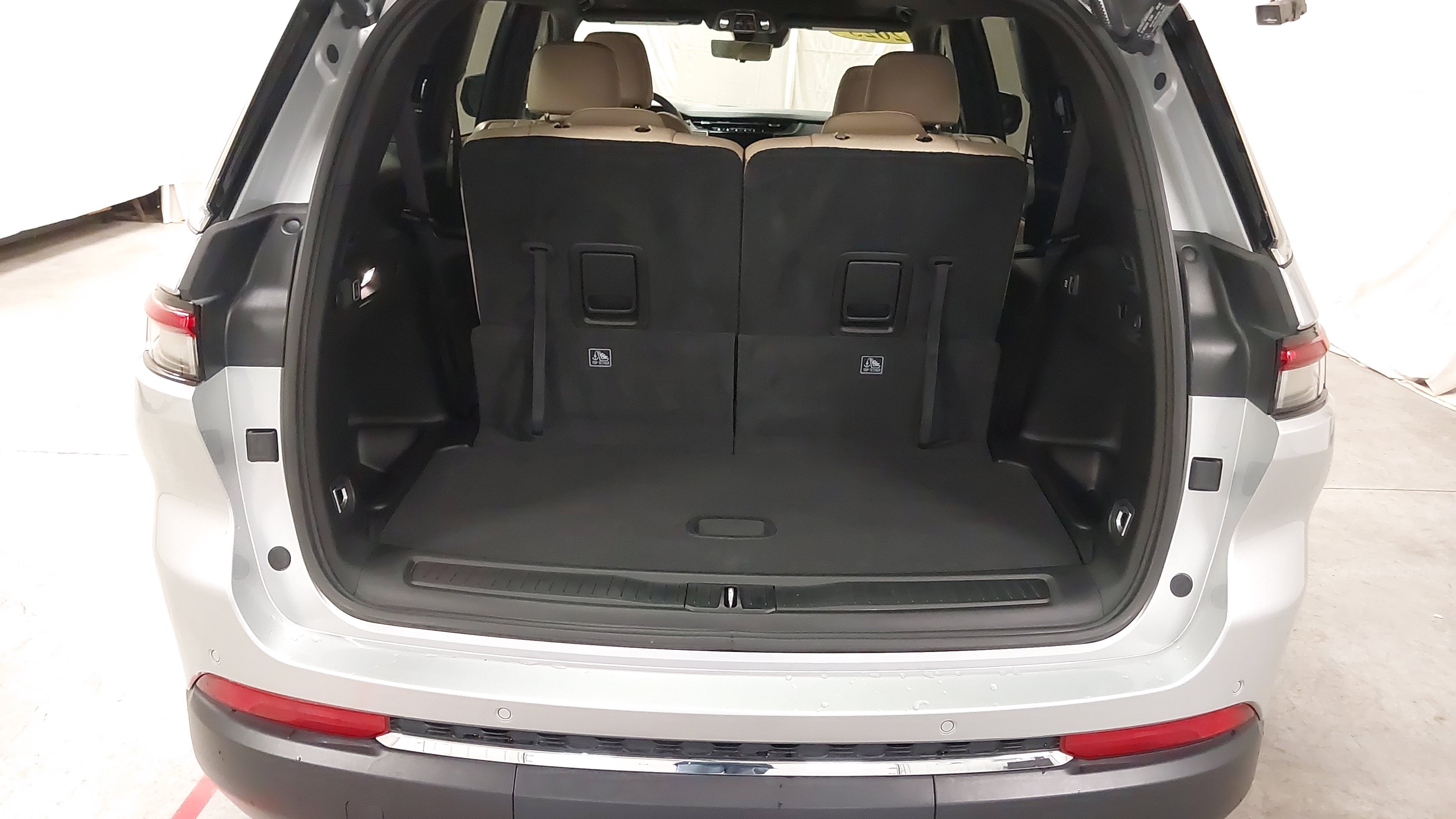 2025 Jeep Grand Cherokee L Limited 4x4
